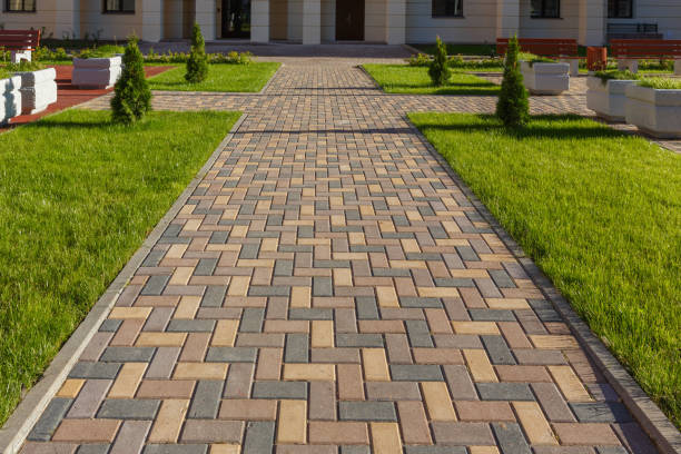 Best Driveway Resurfacing Services in East Dundee, IL